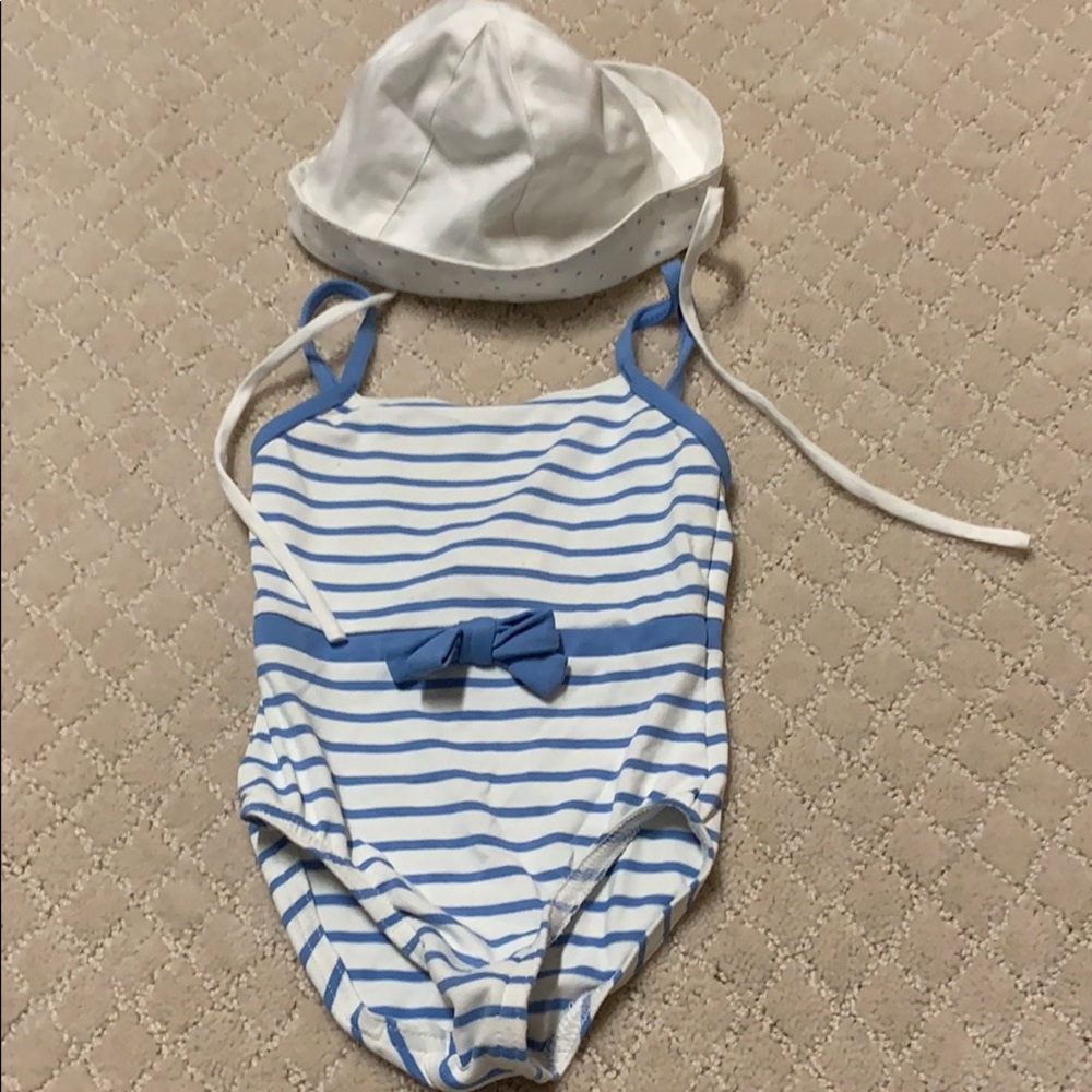 Newborn swimsuit and sun hat